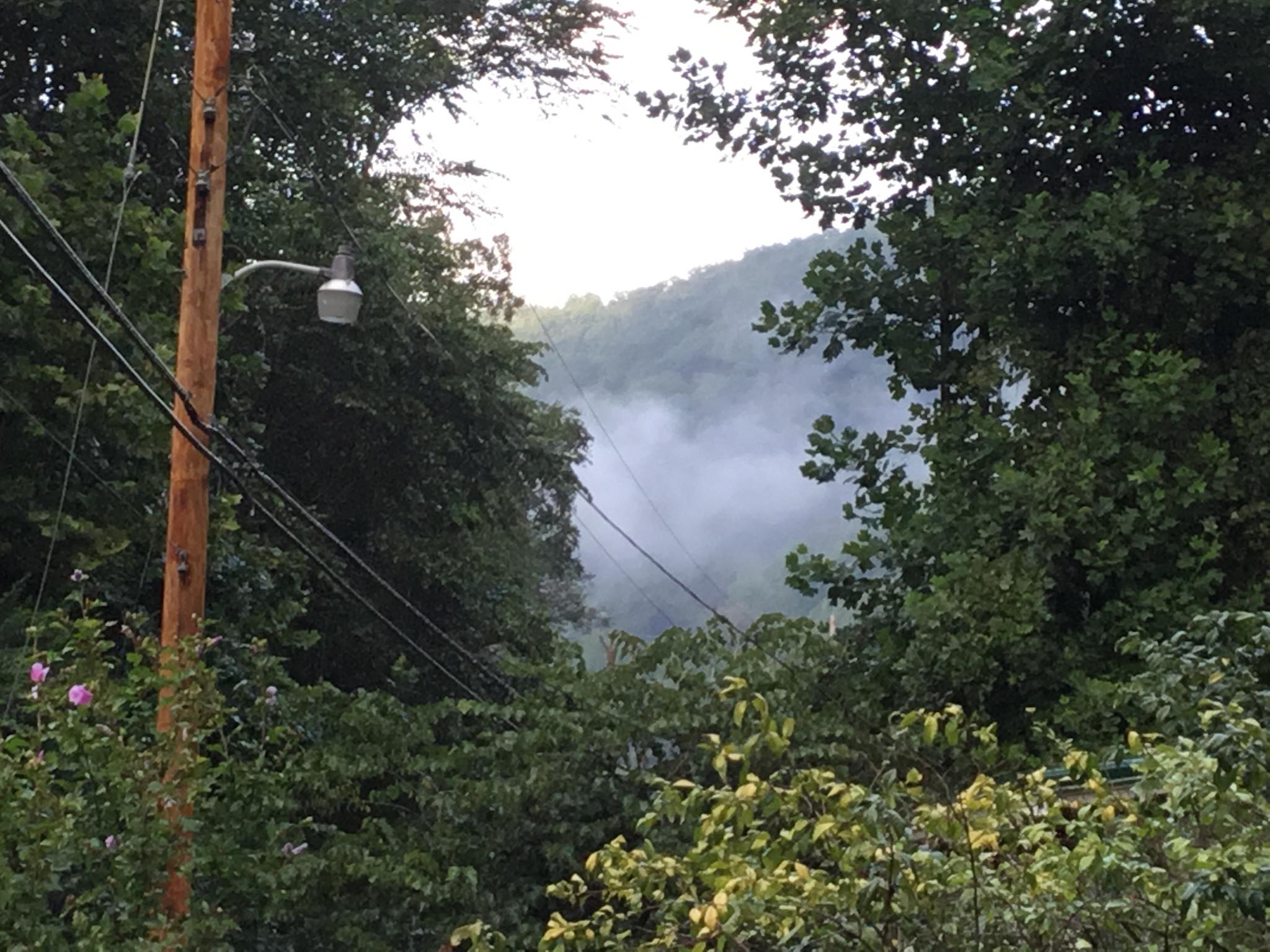 Clouds of coal mine dust intrude into the lives of residents of Eunice, West Virginia, as particulate matter from the nearby Black Eagle Deep Mine operated by Alpha Metallurgical Resources blows off the mine and into the community. Photo by Shelia Walk