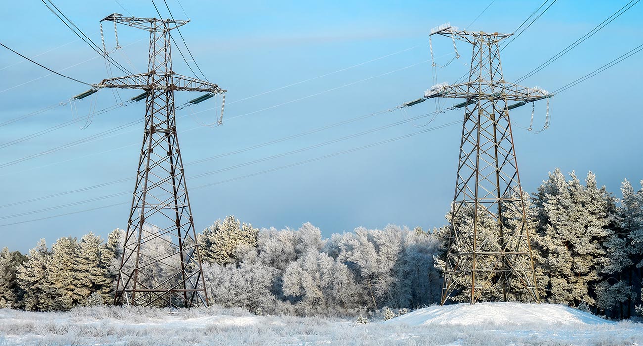 https://appvoices.org/images/uploads/2022/12/powerlines_snow_istock.jpg