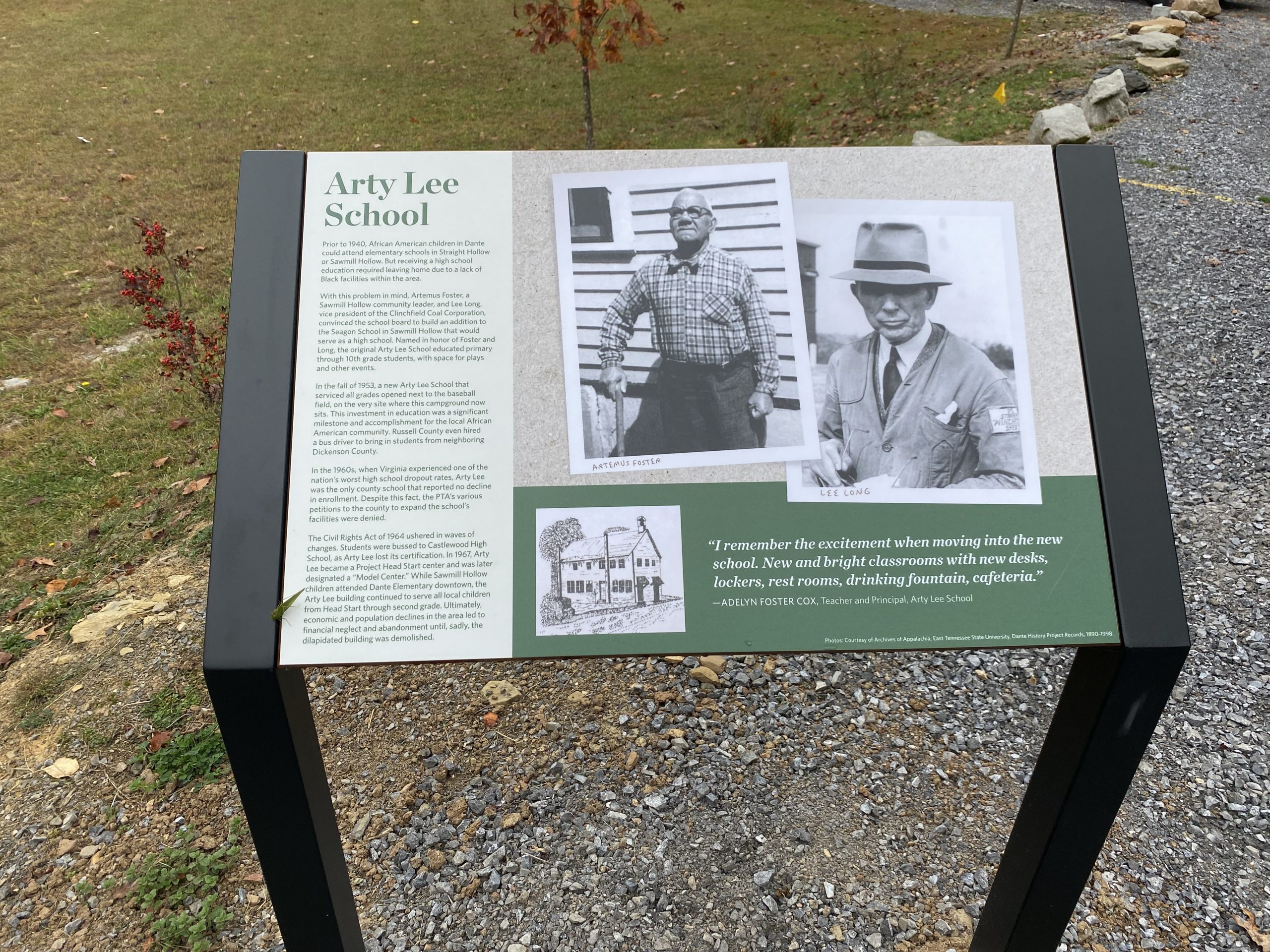 A historic marker displaying information about the Arty Lee School.