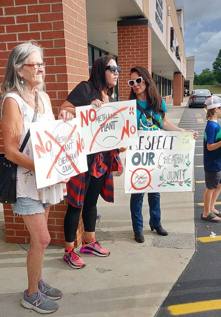 Attendees outside the first open house that TVA held in Cheatham County in June 2023. Nearly 400 people showed up. Photo by Angie Mummaw