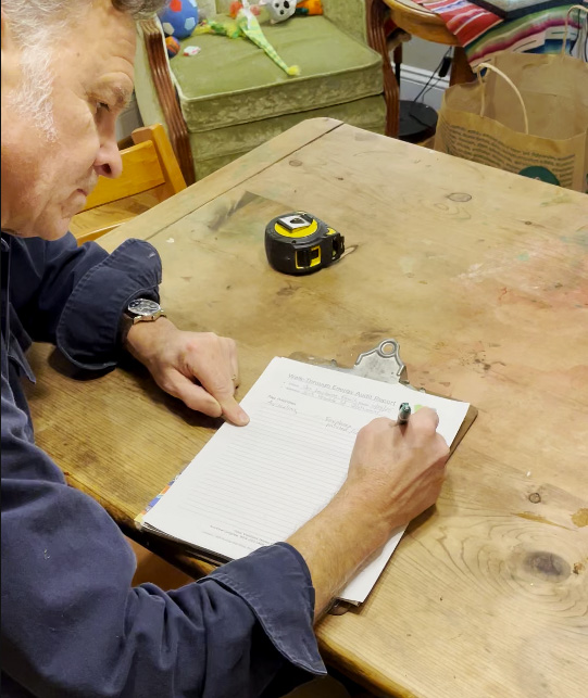 Home energy auditor Andrew Grigsby writes a report with recommendations for improved energy efficiency at the author's home.